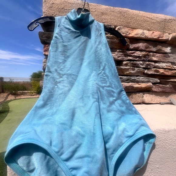 Blue dance mock turtleneck water color leotard women’s size small - Picture 14 of 17